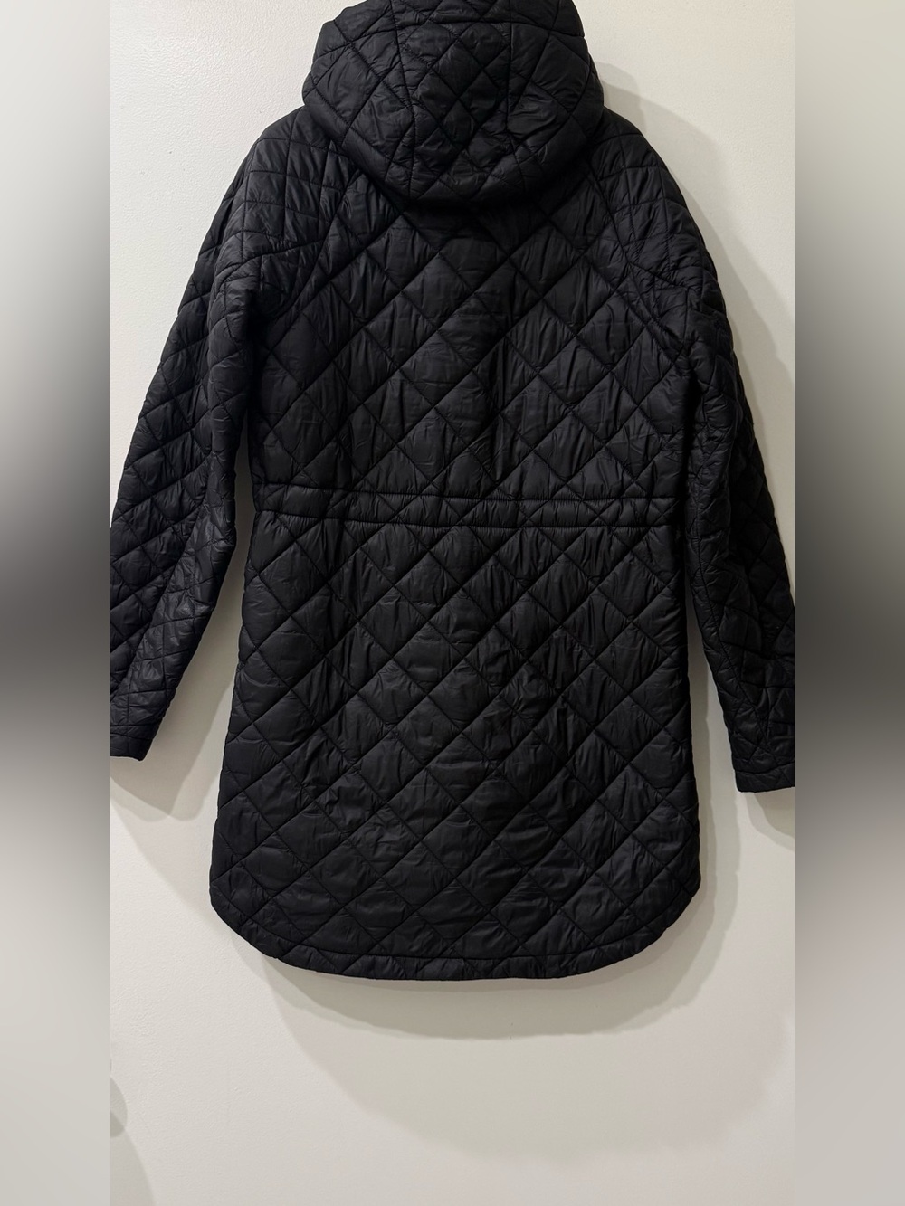 Athleta | Black Quilted Zip-Front Puffer Jacket | Size = XS - Picture 6 of 10